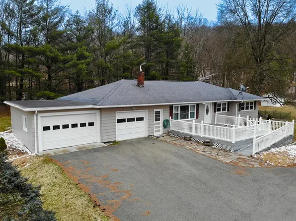 844 Latta Brook Rd, Elmira, NY 14901
