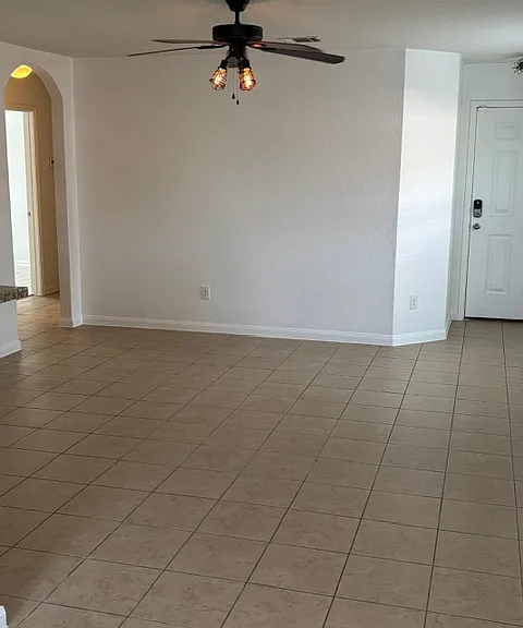 232 Millers Loop — Photo 5