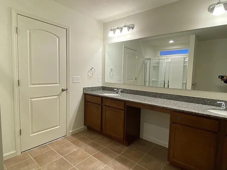 15302 Gilmour Ct — Photo 24