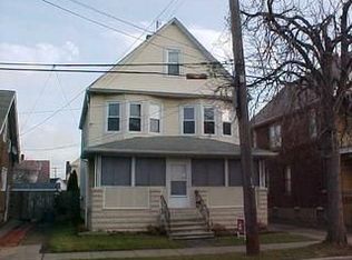 2135 Dowd Ave, Lakewood, OH