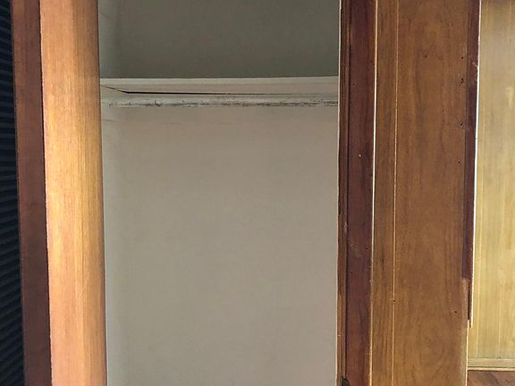 4th image of 200 Orange Ave APT 2