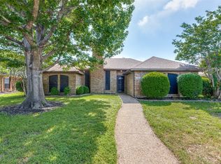 904 N Allen Heights Dr, Allen, TX 75002