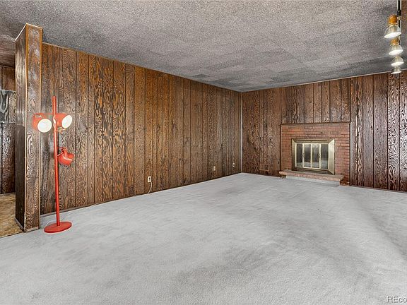 5th image of 10424 Carmela Lane