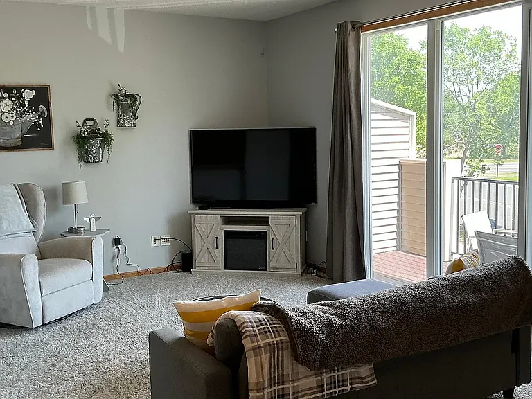 14434 Quebec Ave — Photo 5