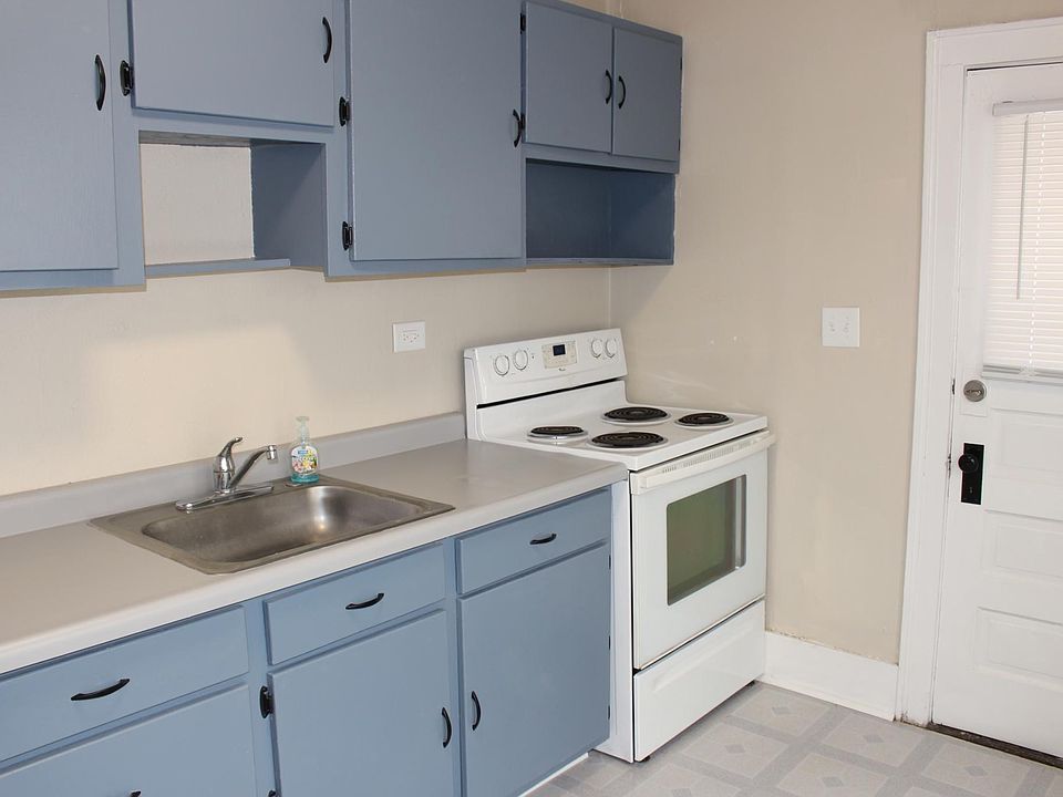 Kitchen (2)