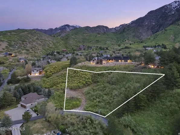 10667 Hidden Ridge Ln, Sandy, UT 84092