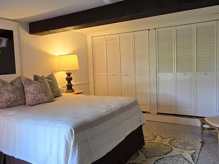 253 E Dark Hollow Rd #1 — Photo 14