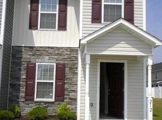 212 Glen Cannon Dr, Jacksonville, NC 28546