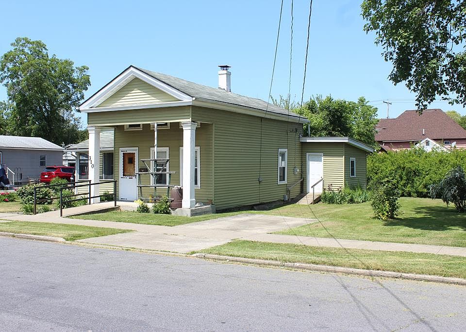 1st image of 310 5th St