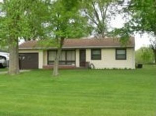 6407 N River Dr, Oregon, IL 61061