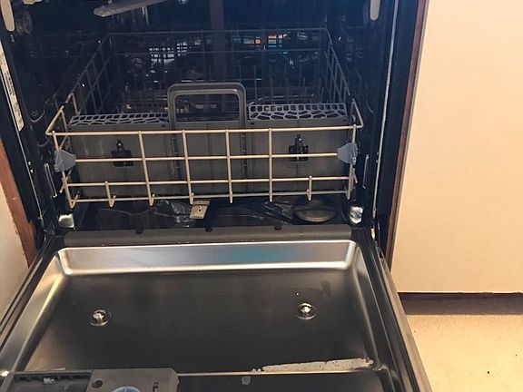 4th image of 124 11th Ave E APT 107