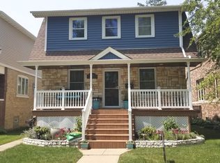 7136 N Osceola Ave, Chicago, IL
