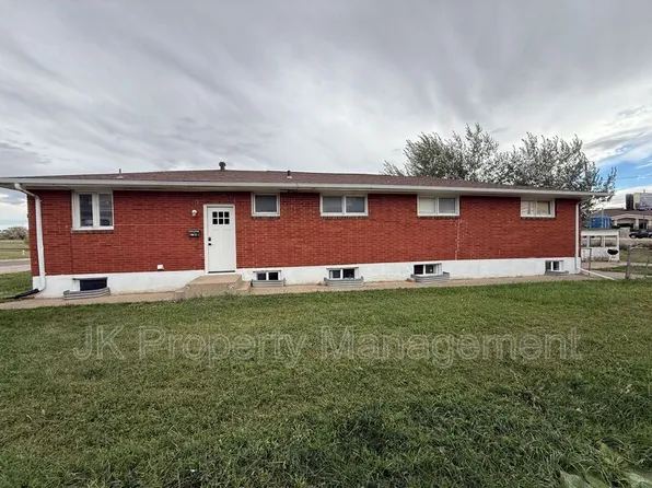 528 21st Ave NE, Great Falls, MT 59404