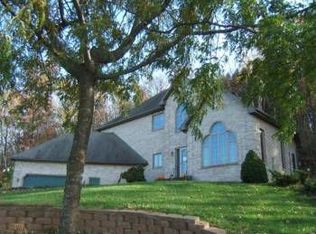 W10971 Thistledown Dr, Lodi, WI 53555
