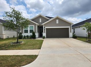 7230 Greenbriar Bend Ct, Cypress, TX 77433