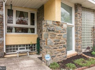 2745 E Country Club Rd, Philadelphia, PA 19131