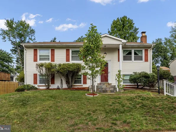 5236 Midway Ct, Woodbridge, VA 22193