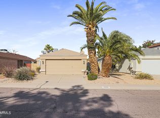 4006 W Whispering Wind Dr, Glendale, AZ 85310