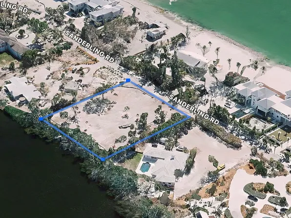 7723 Sanderling Rd, Sarasota, FL 34242