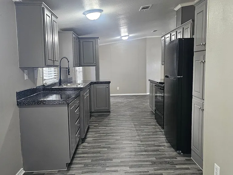 Shiloh Pines — Photo 120