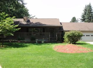 3100 Robinson Rd, Jackson, MI 49203