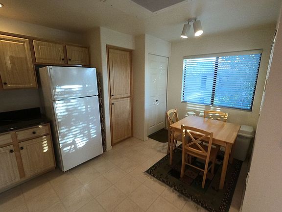 Dinette and Laundry