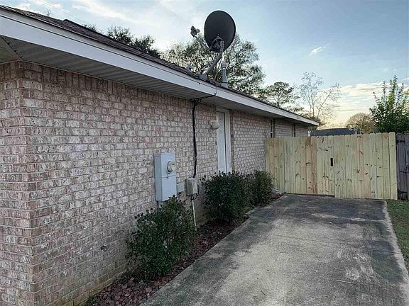 2nd image of 5101 Zachary Blvd