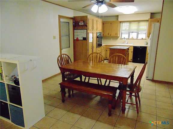 5th image of 201 Spanish Oaks Dr