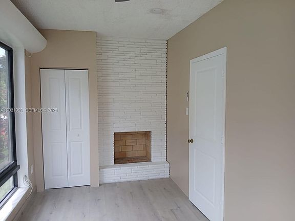 5th image of 1400 NE 148th St #2