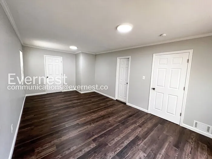 222 Rebecca Dr — Photo 11