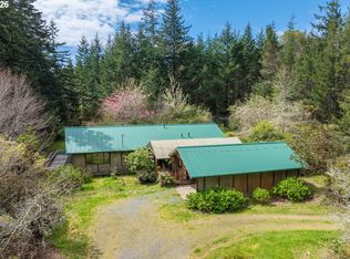 57490 Randolph Rd, Bandon, OR 97411