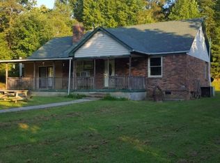 270 Lynch Rd, Irvine, KY 40336