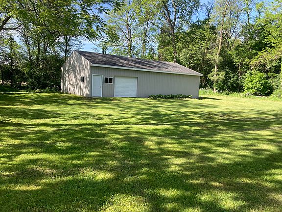 4th image of 7052 E Dr N