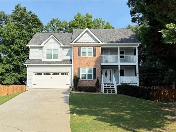 737 Calico Ln, Lawrenceville, GA 30046