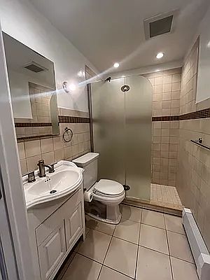 4th image of 276 1st St #1