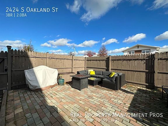 4th image of 2424 S Oakland St