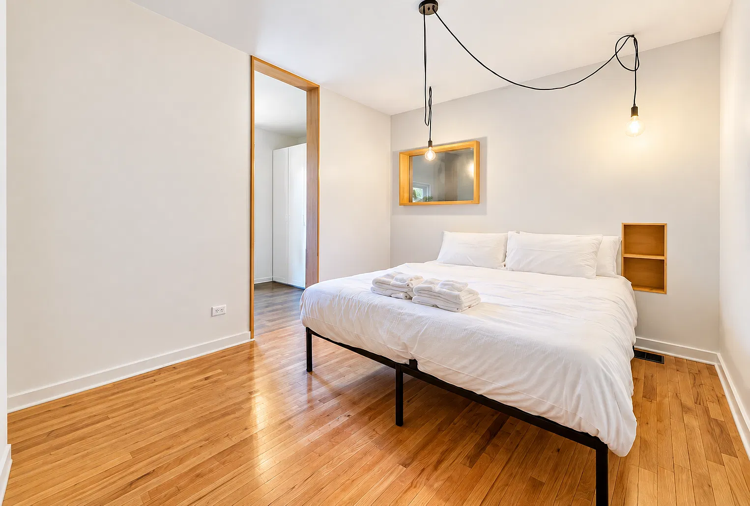 1 bed, 1000 sqft, $2,750 — Photo 1