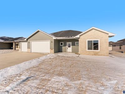 4904 E 65th St, Sioux Falls, SD, 57108
