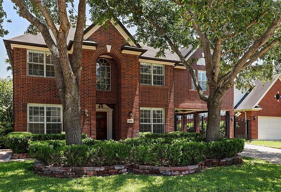 1st image of 7007 Angel Oaks Ct
