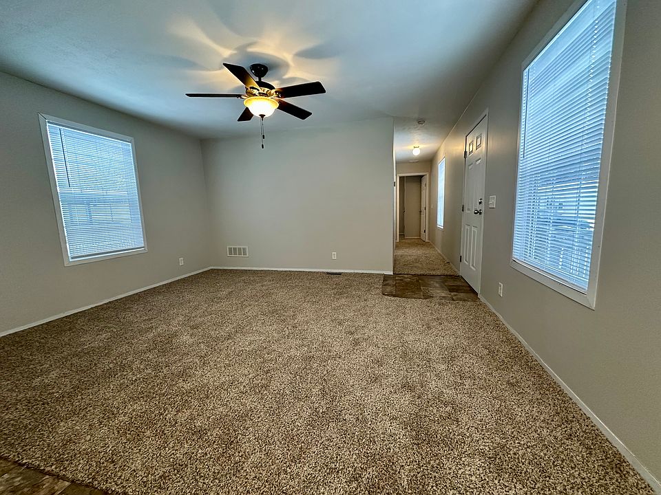 1st image of 628 S Taffy Ln #153