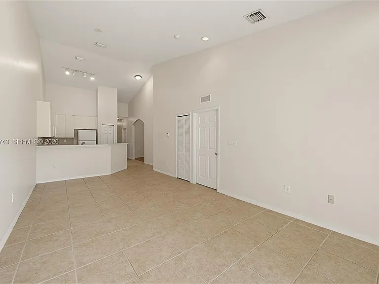 3393 NE 11th Dr — Photo 19