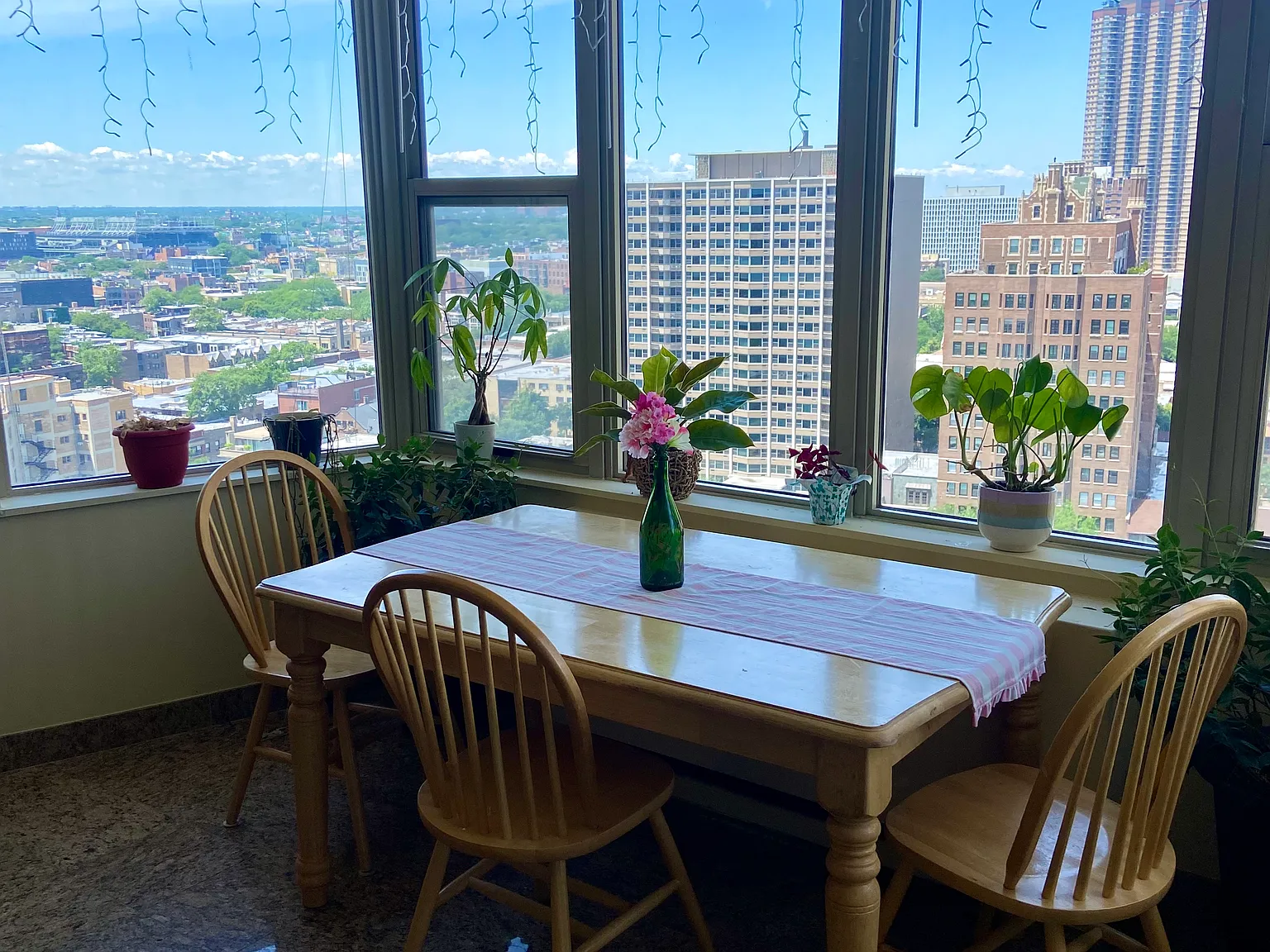 2 bed, 1150 sqft, $3,500 — Photo 1
