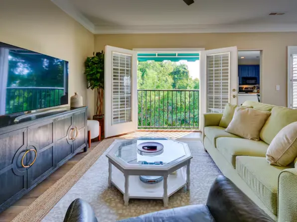 106 Sunset Cir, Greensboro, NC