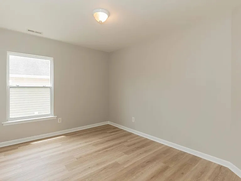 3010 Remington Oaks Cir — Photo 28