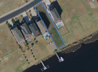 453 Saint Julian Ln, Myrtle Beach, SC 29579