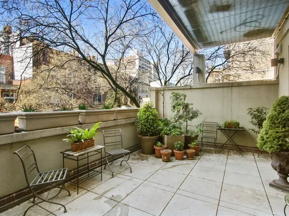 336 West 23rd Street image 17 of 25