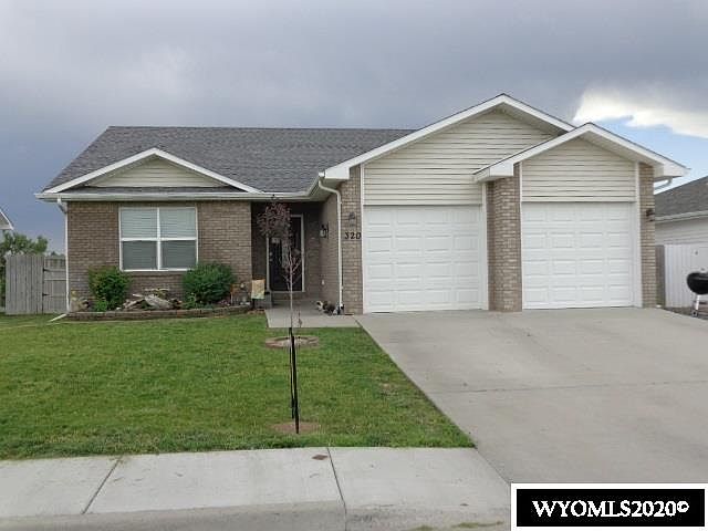 1st image of 320 S Platte River Dr