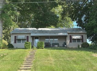 707 Main St, Waverly, MO 64096