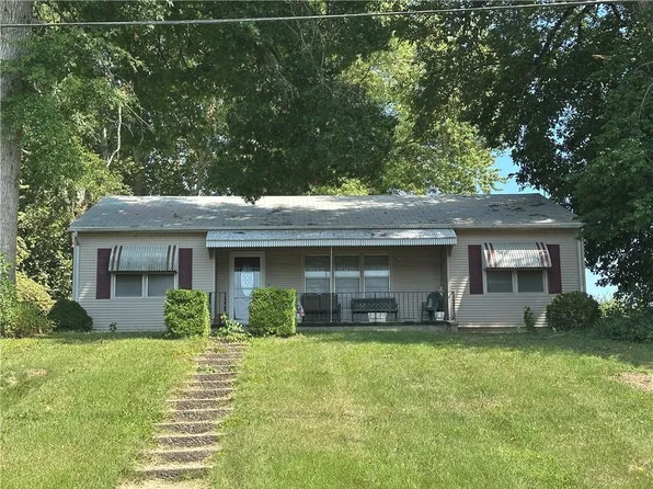 707 Main St, Waverly, MO 64096