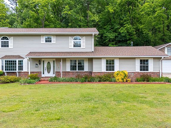 2nd image of 6848 Ivanwood Dr